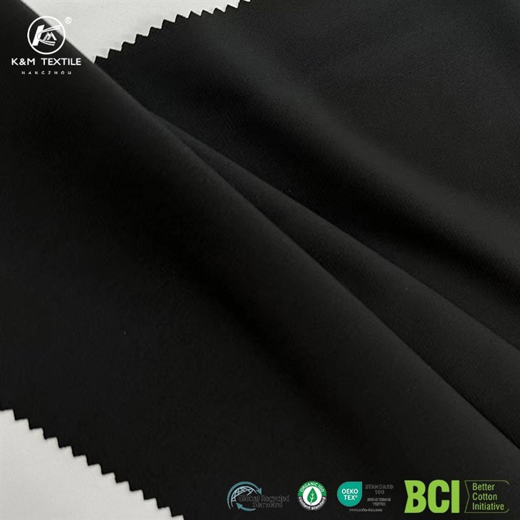 Tissu en polyester ripstop