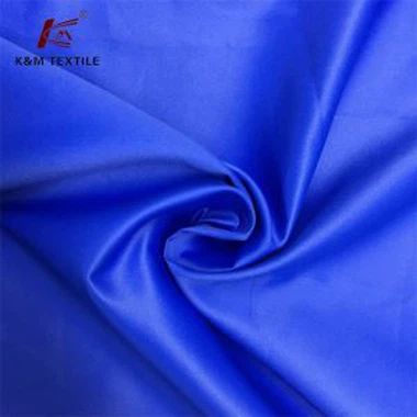 Tissu pongé style satin 100 % polyester